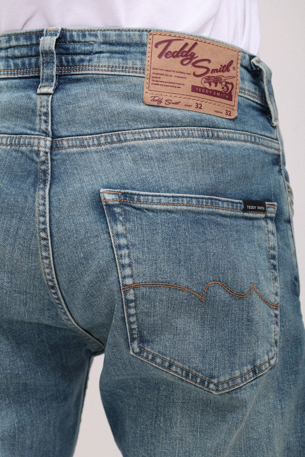 Jean coupe droite REG Longueur 34 VINTAGE/INDIGO - Teddy Smith