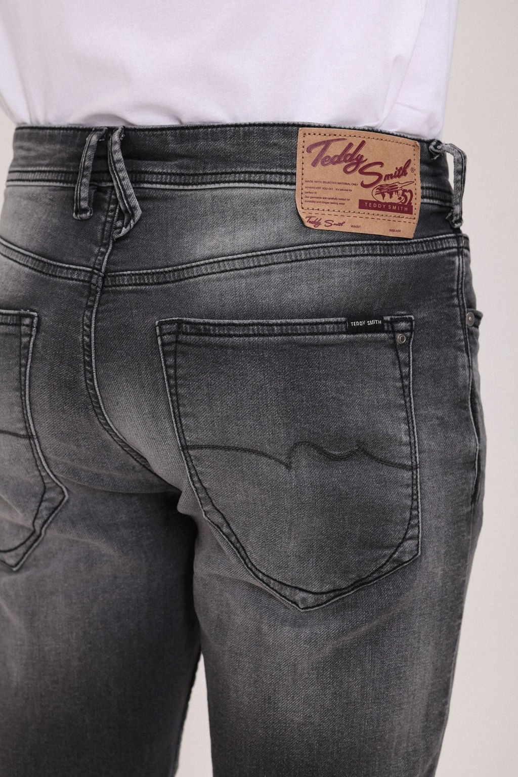 Bermuda denim coupe 5 poches SCOTTY 3 REG DEEP GREY