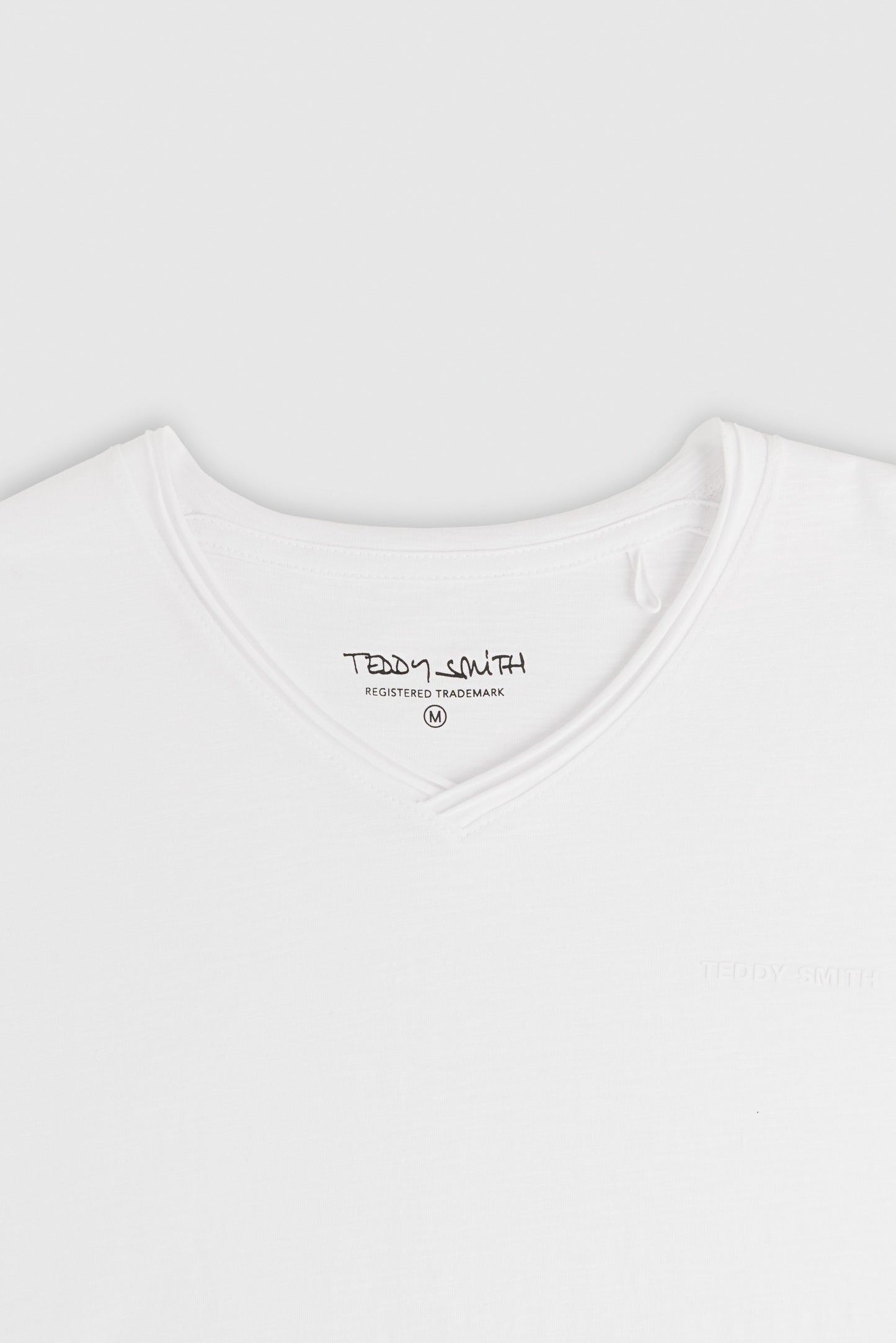 T-shirt col V coupé bord franc T-GILDAS BLANC