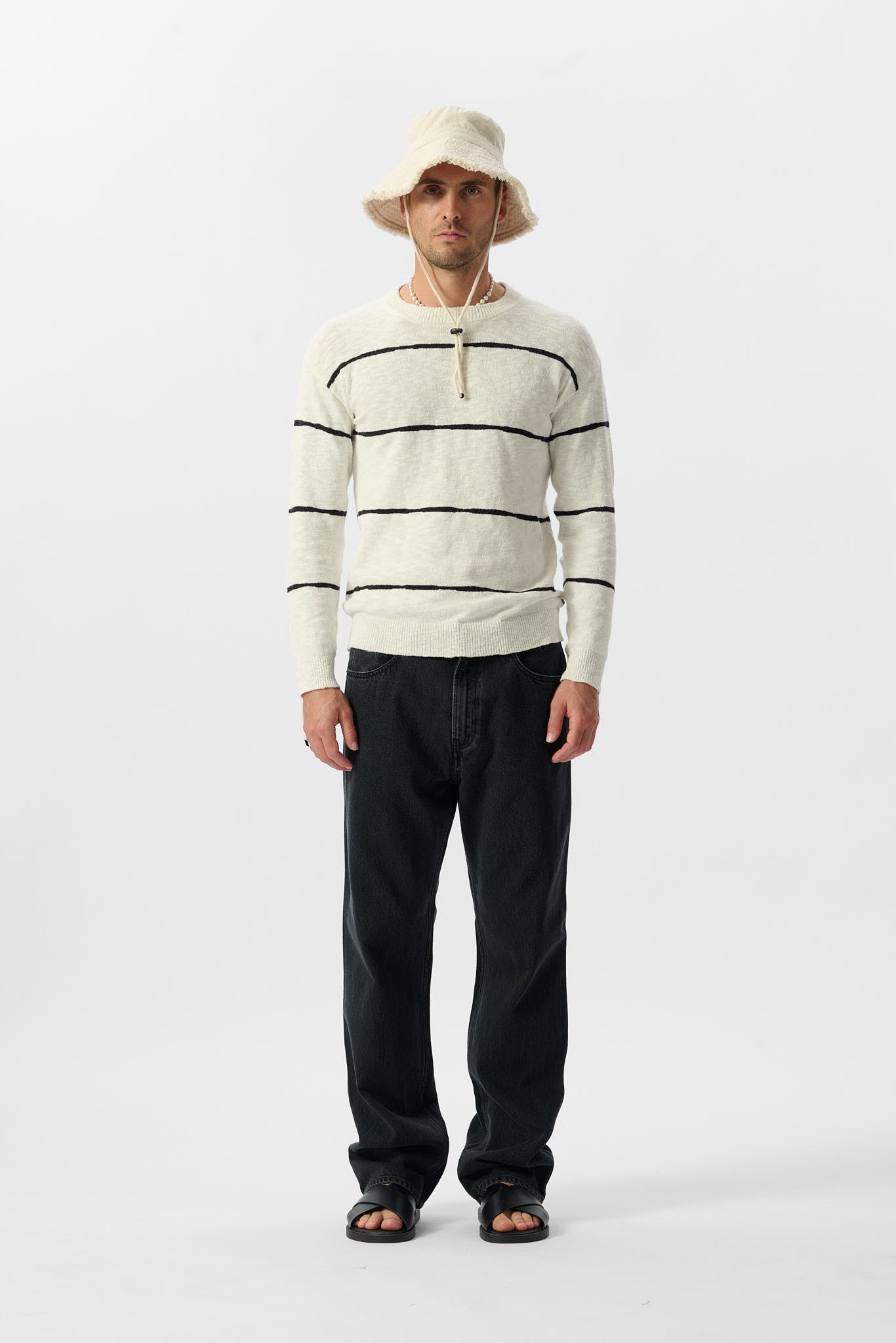 Jean MEMPHIS STRAIGH longueur 32 BLACK USED