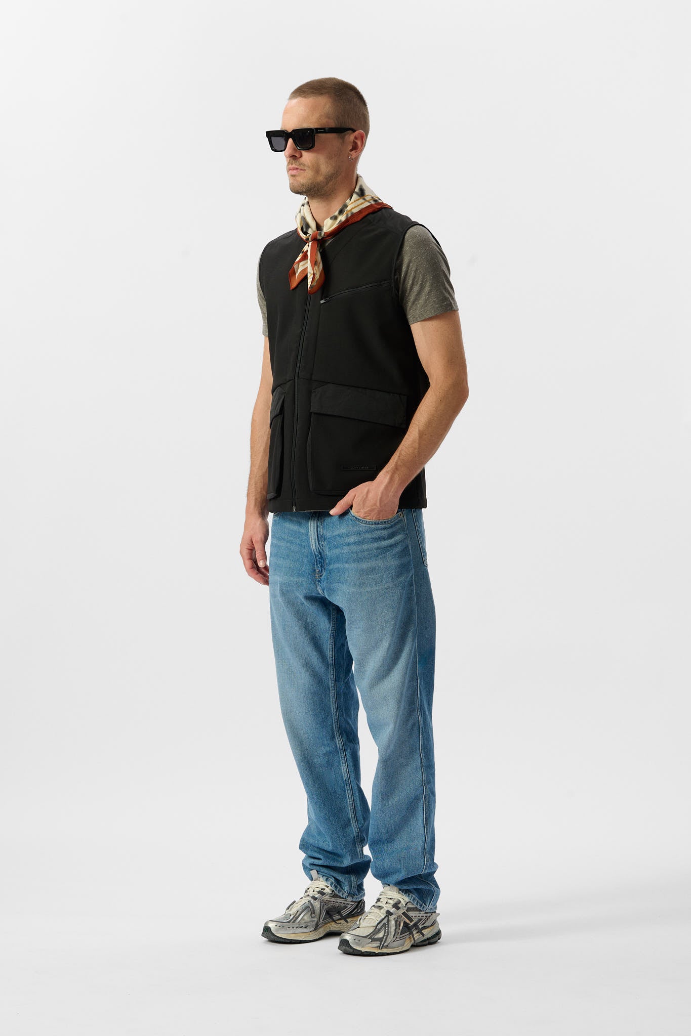 Veste sans manches B-ESTER NOIR