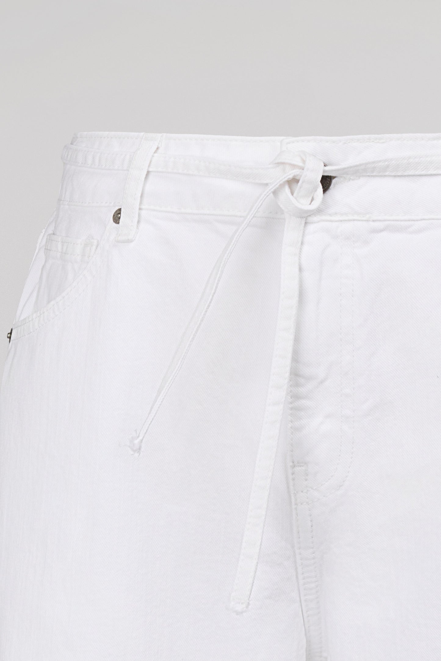 Jean TOMBOY LOOP BLANC