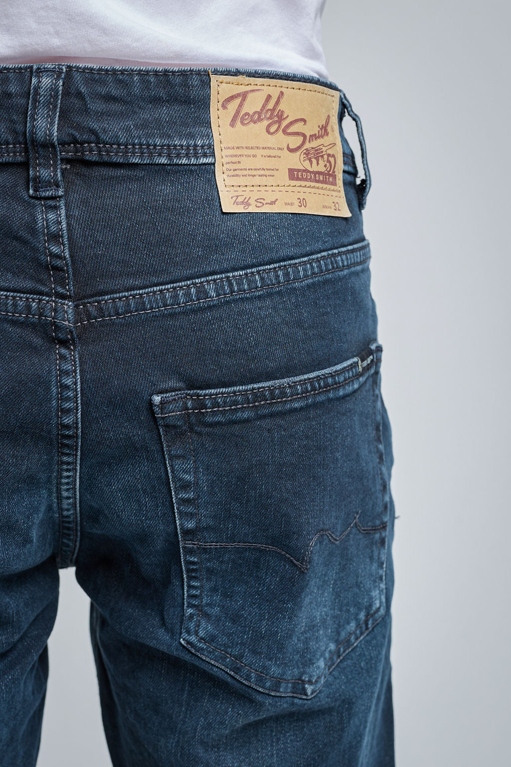 Jean droit REG L32 DEEP BLUE