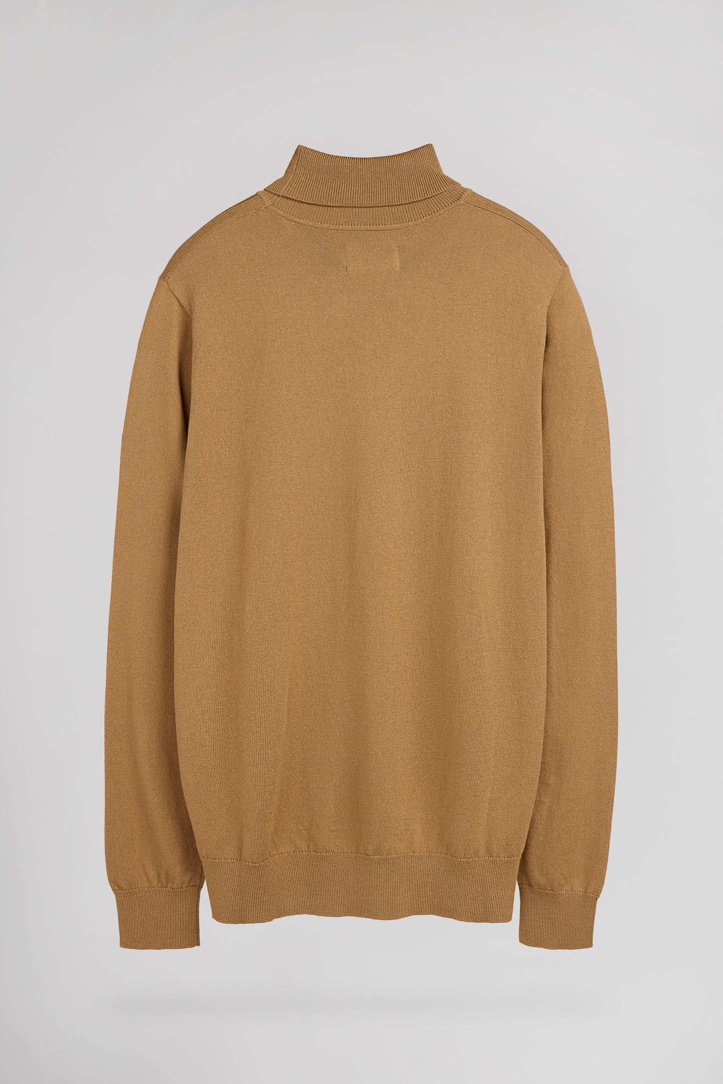 Pull P-MARCELLUS NOISETTE