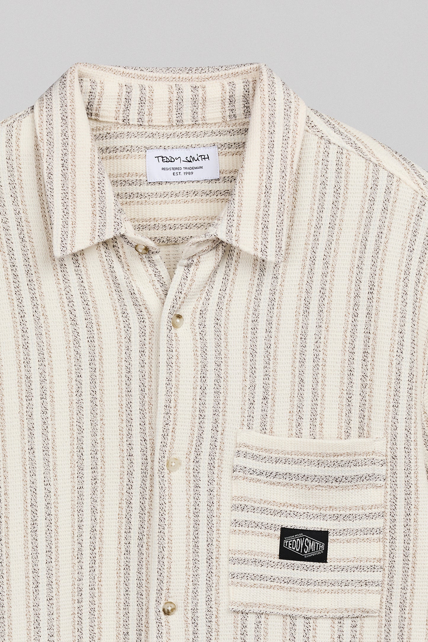 Chemise à rayures col français C-AKUMA MC MIDDLE WHITE