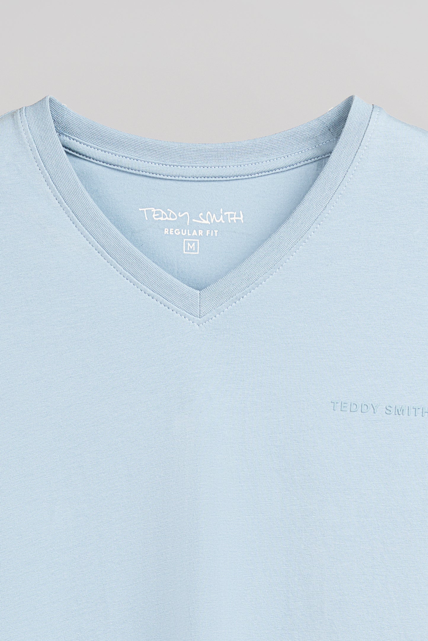 T-shirt col V TAWAX 2 MC PASTEL BLUE - Teddy Smith