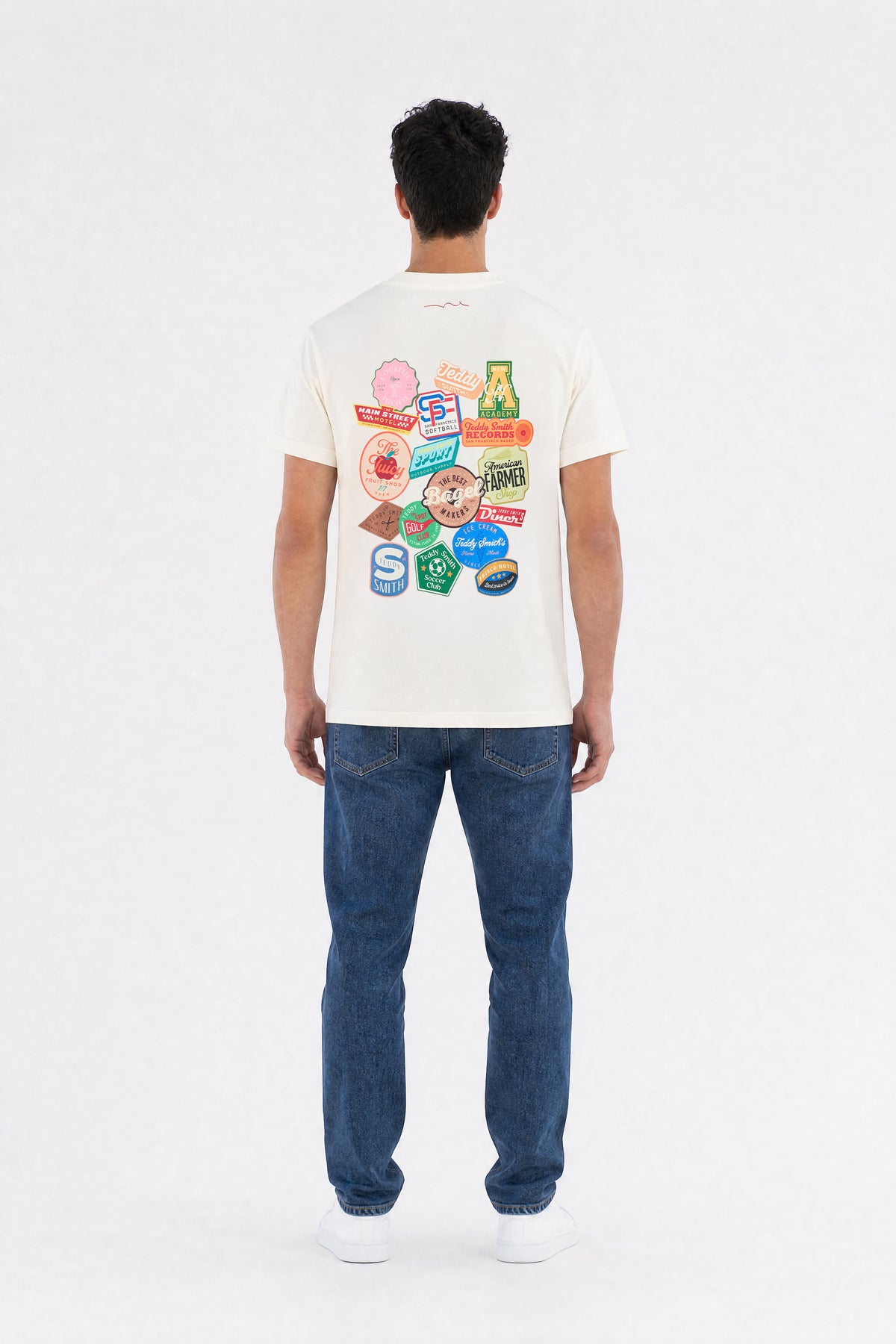 T-shirt ample T-BADGES MC MIDDLE WHITE - Teddy Smith