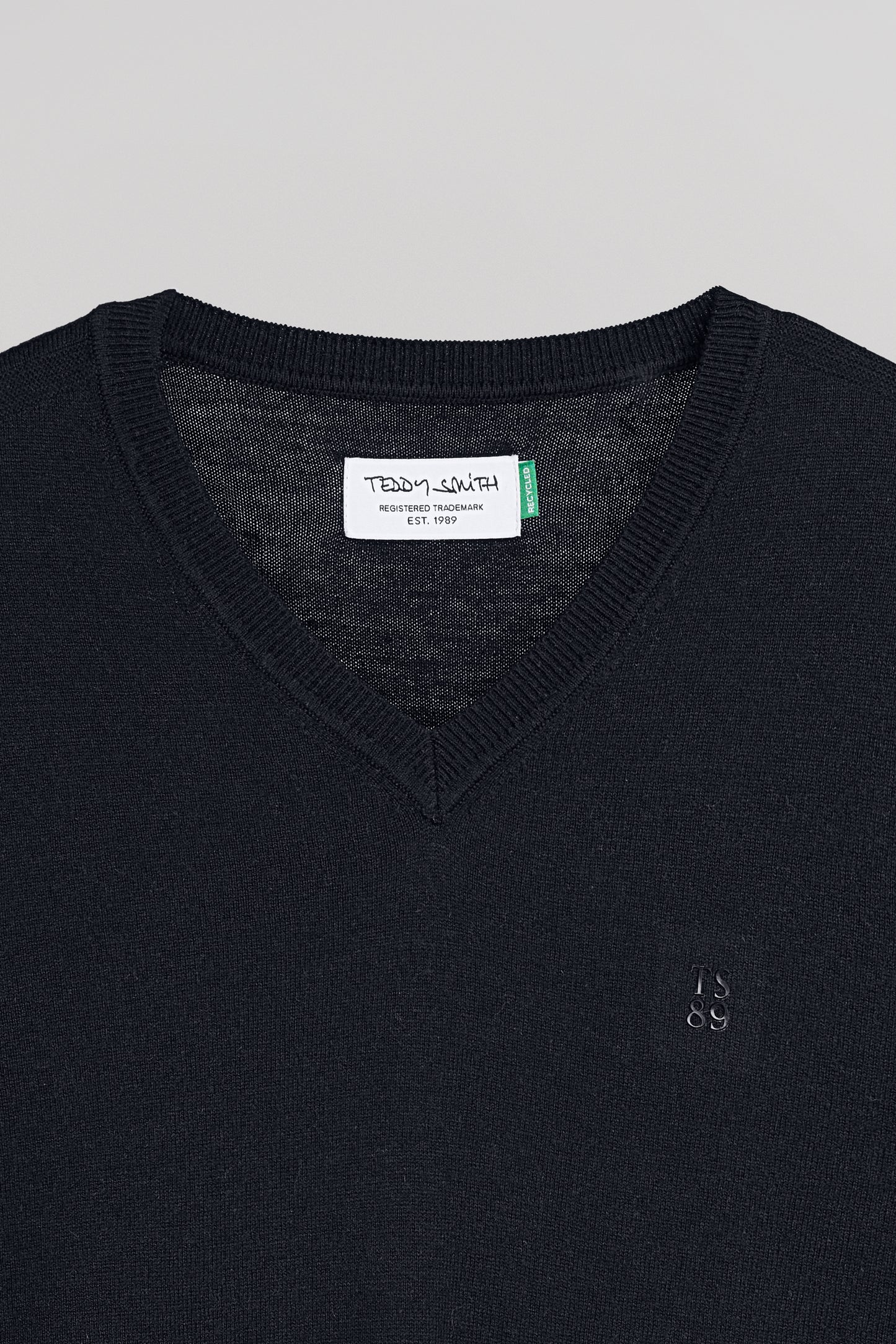 Pull ajusté col V P-MARTIN DARK NAVY CHINE