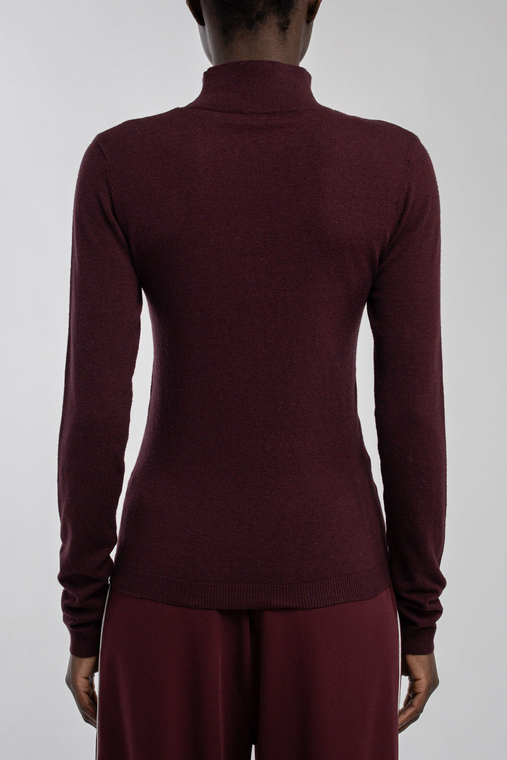 Pull près du corps col montant P-CONNIE BORDEAUX FONCE