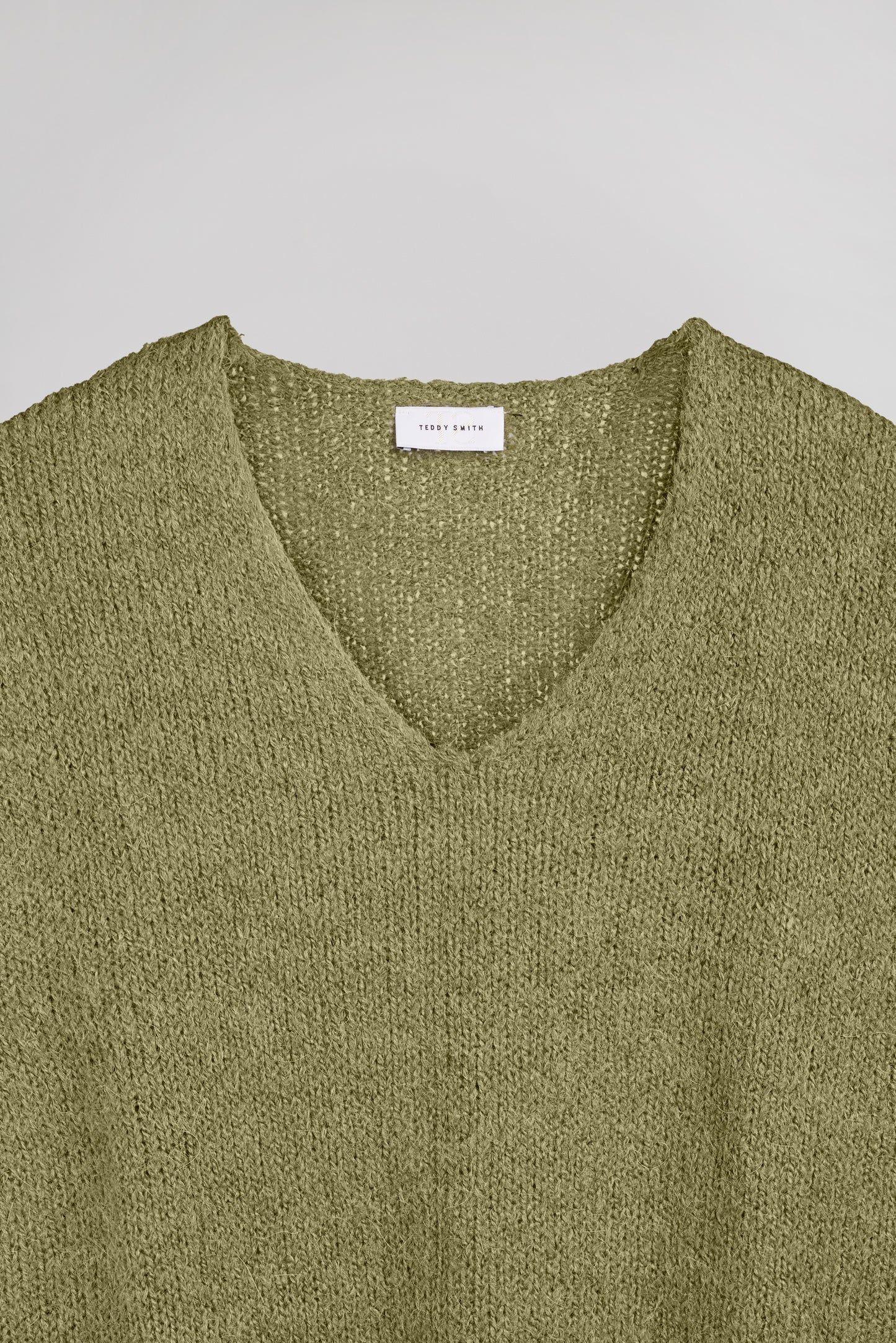 Pull col V sans manches P-MOLIA OLIVE