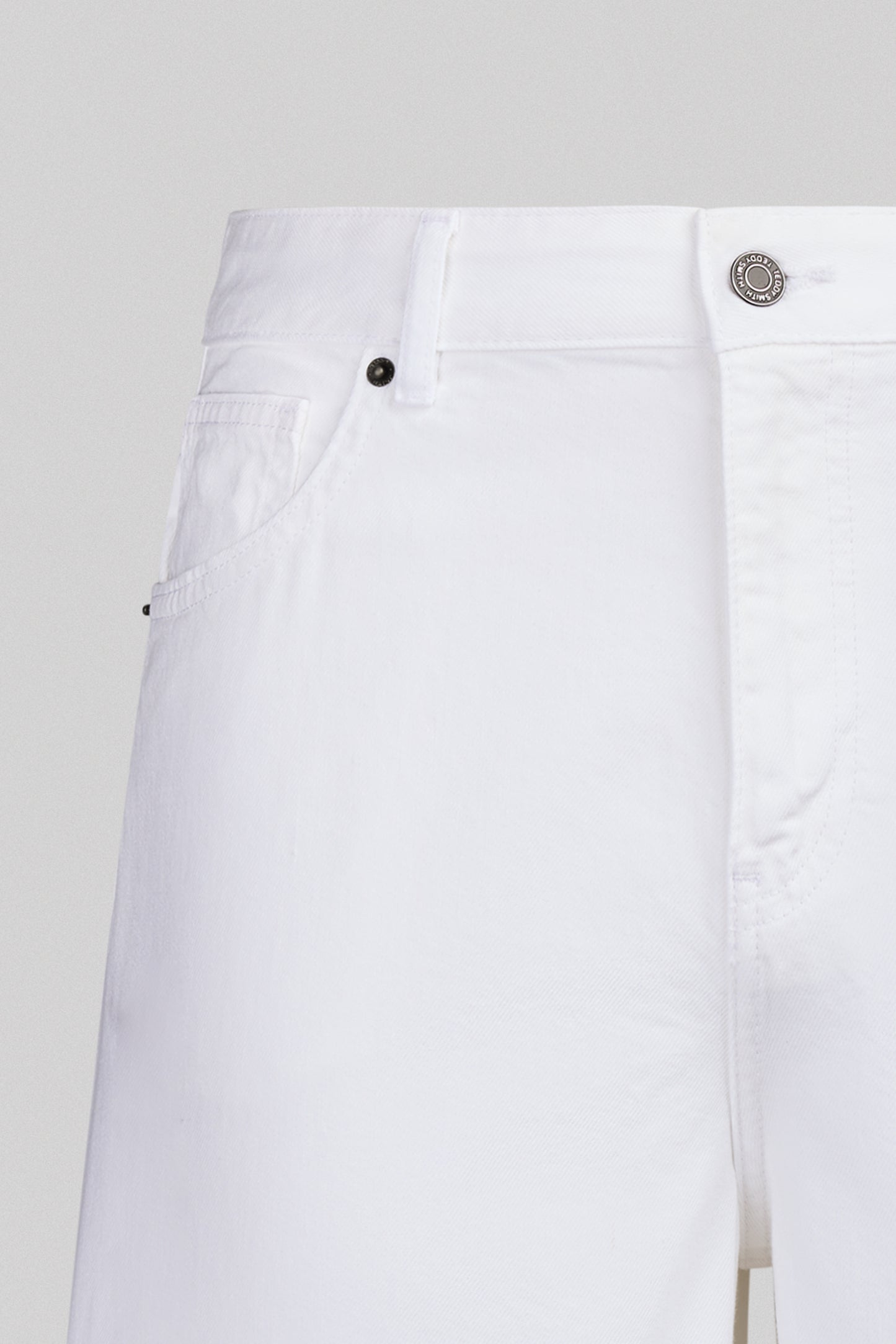 Short droit large taille basse S-TOMBOY SH BLANC