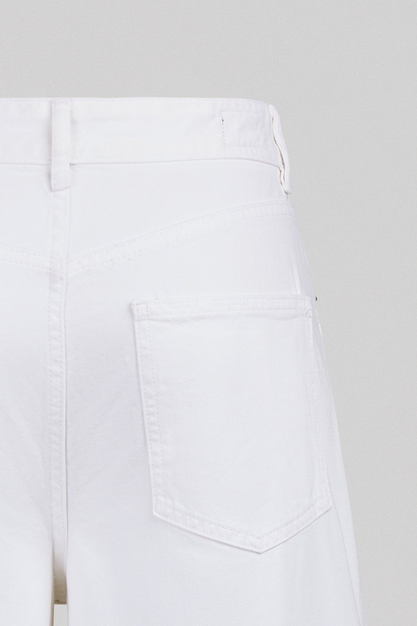 Short droit large taille basse S-TOMBOY SH BLANC