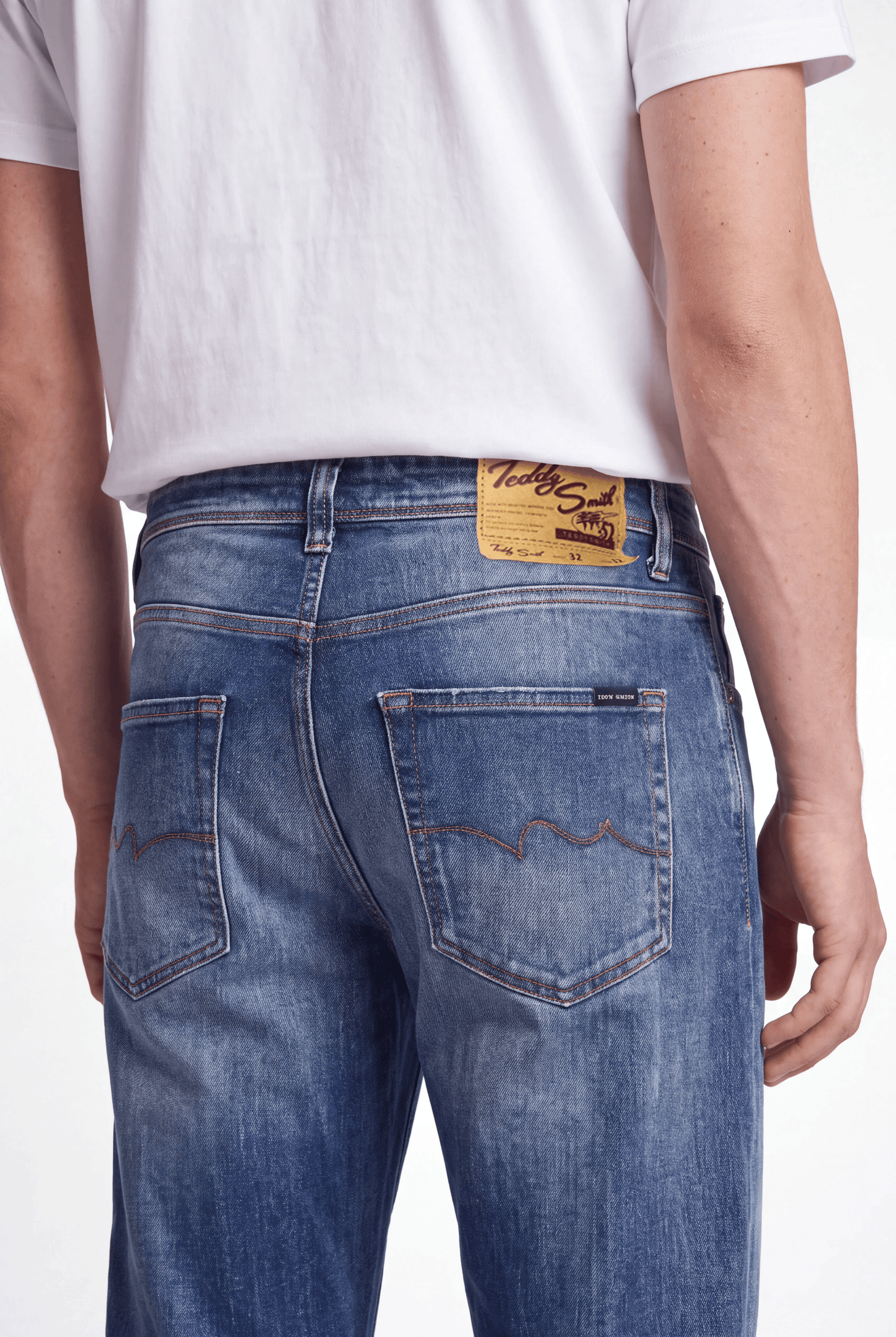 Jean droit REG L32 DARK BLUE STONE