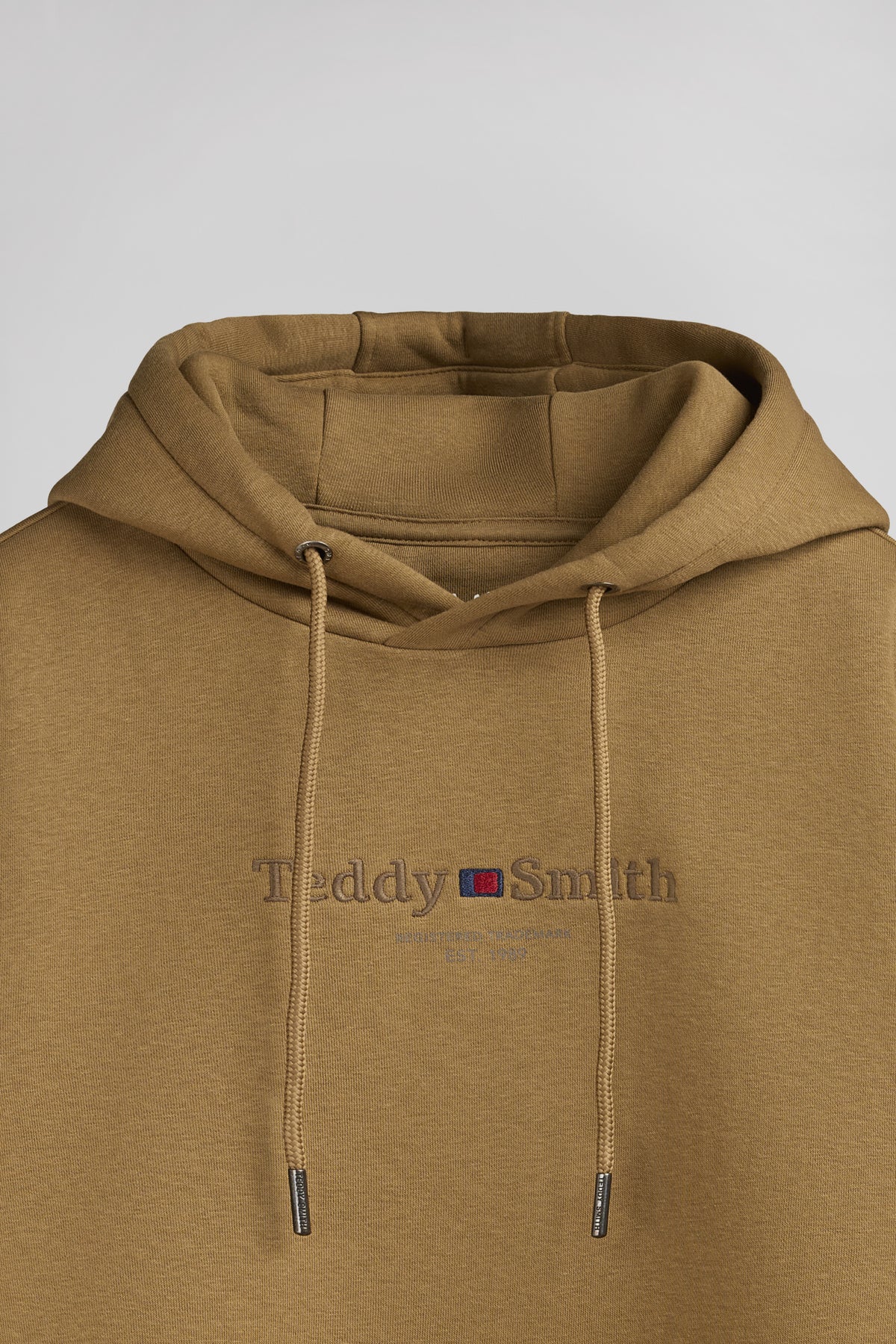 Sweat à capuche S-JIM HOODY NOISETTE