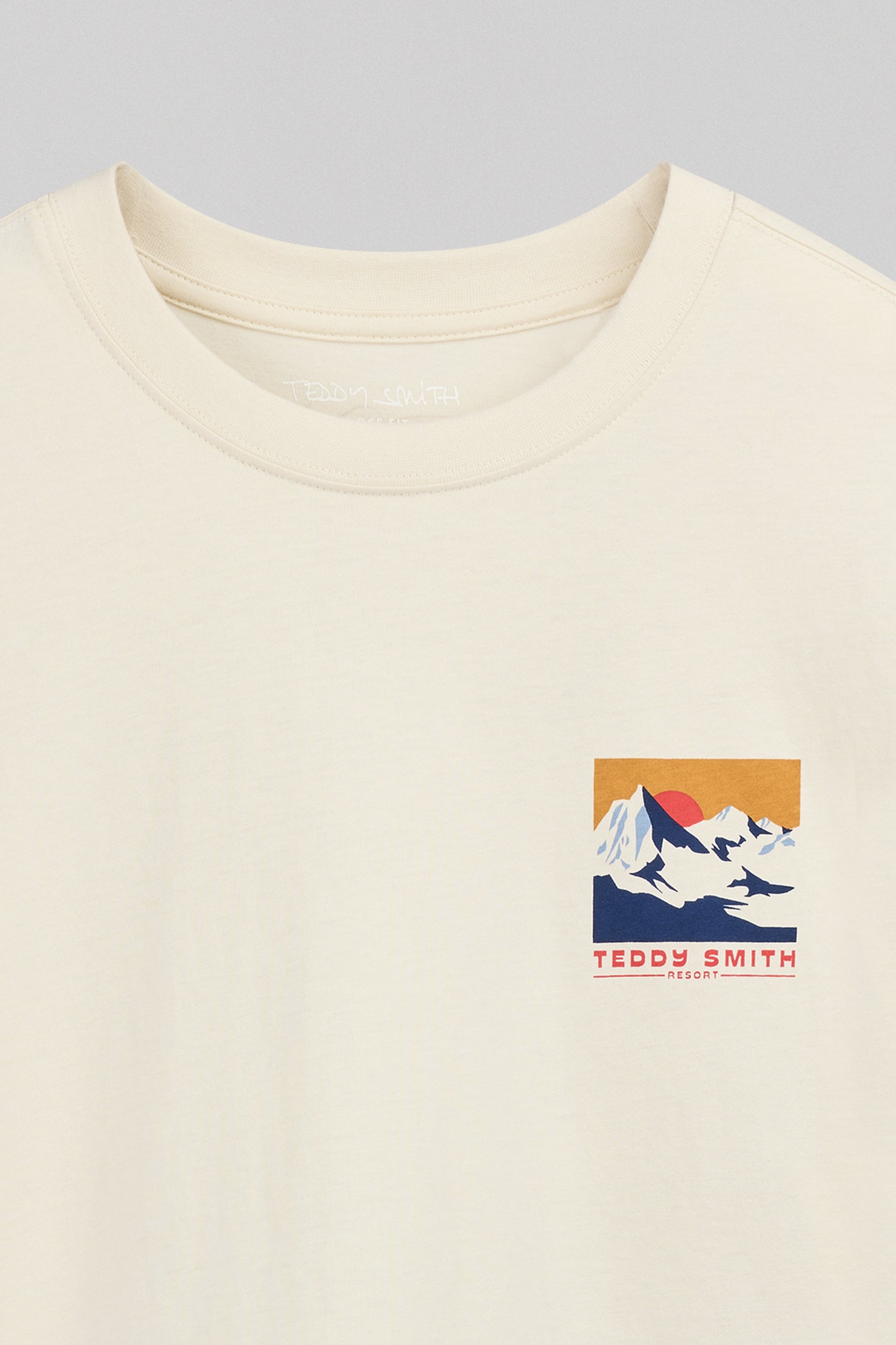 T-shirt T-MOUNTAIN MC CREAM