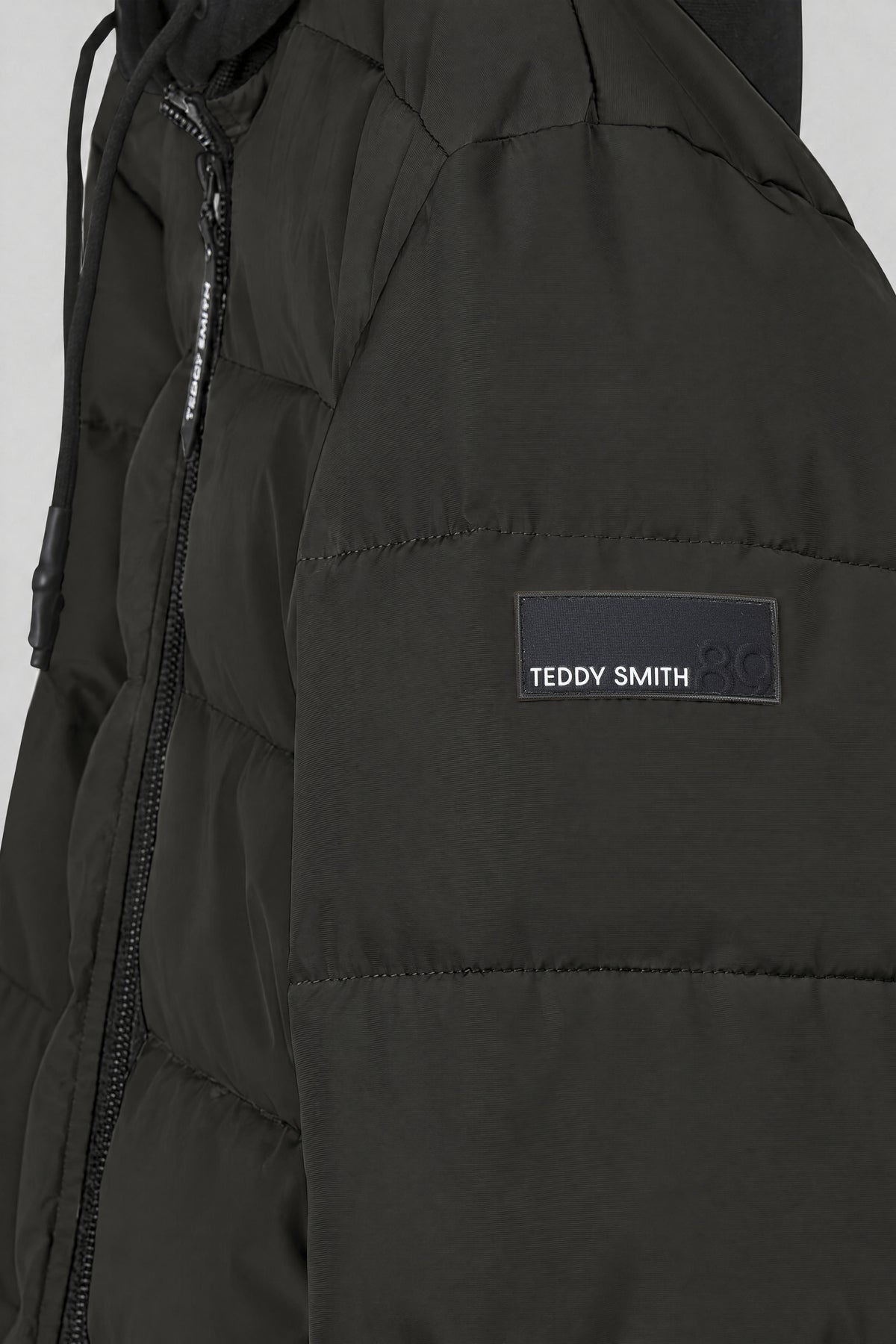 Blouson à capuche B-EAST NOIR