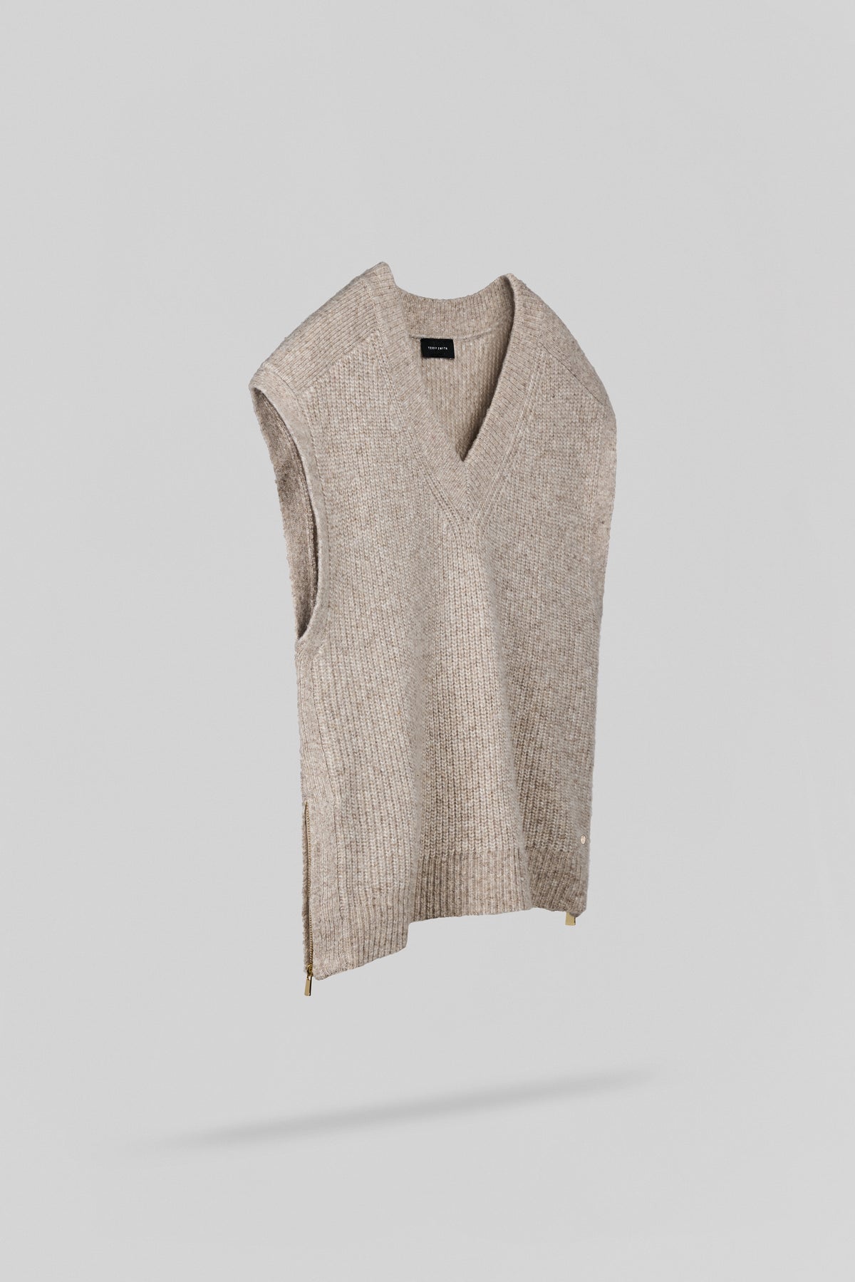 Pull sans manche col V P-MILO CHOCOLAT CHINE - Teddy Smith