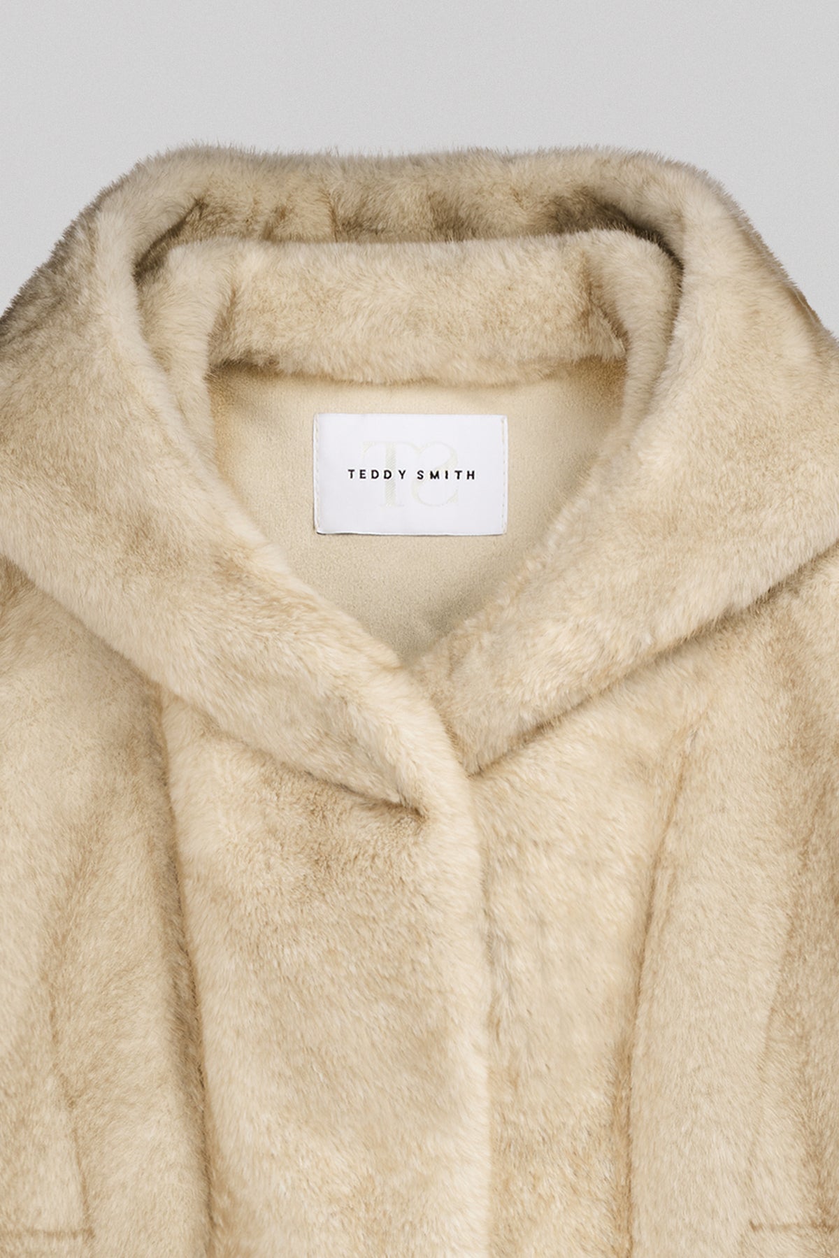 Blouson en fausse fourrure B-ANOUK WOLF BEIGE