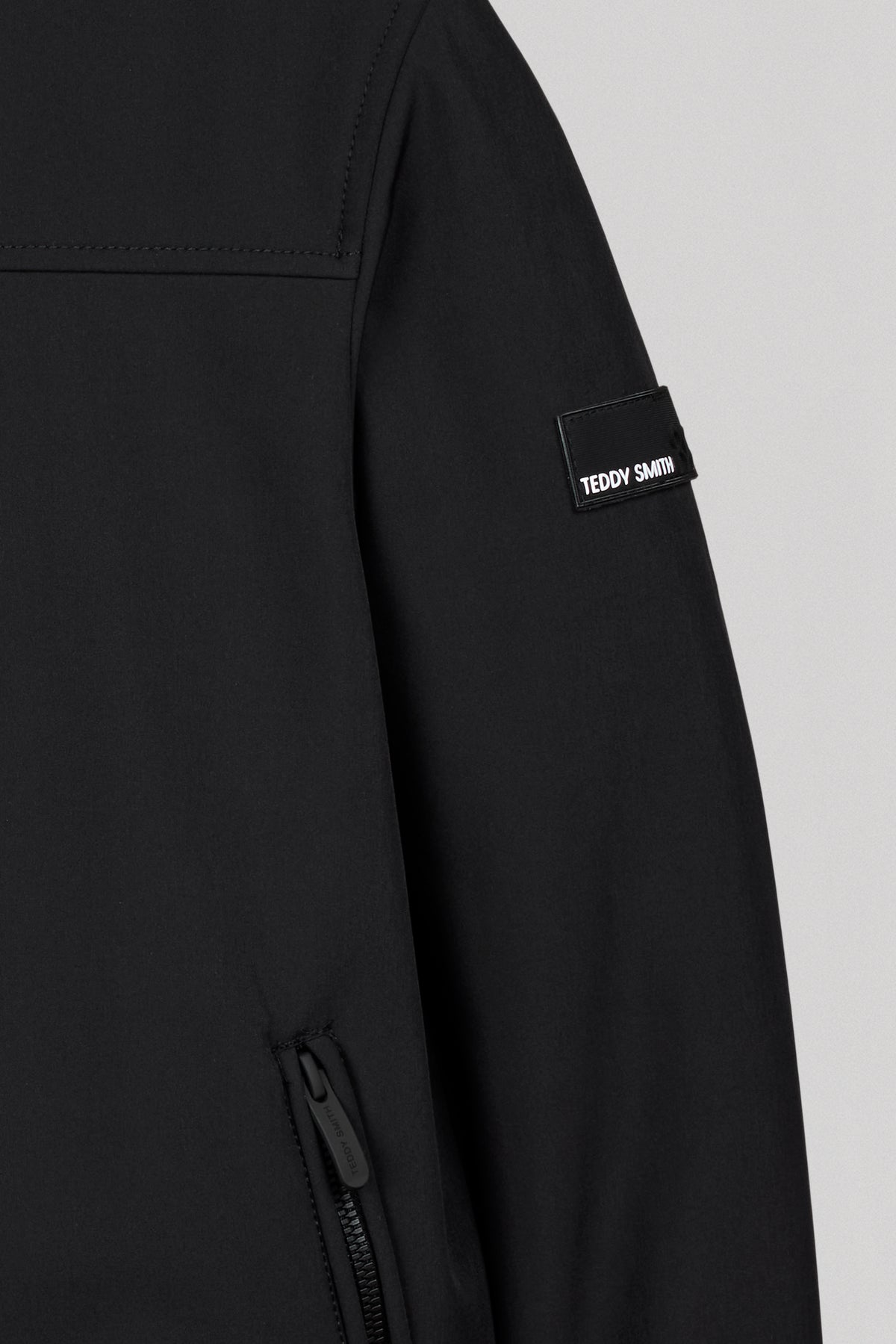 Blouson déperlant à capuche B-SAMY JR NOIR
